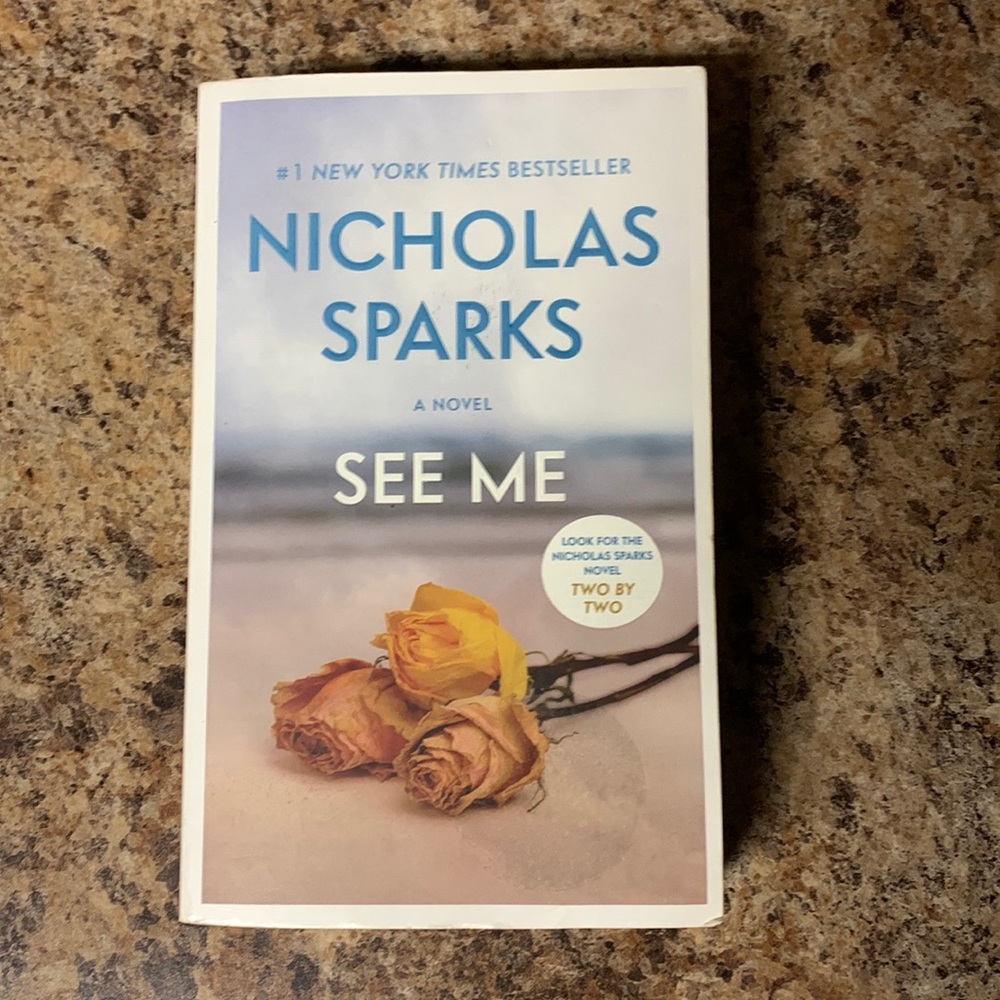 💛 3 for $15 Nicholas Sparks “See Me”